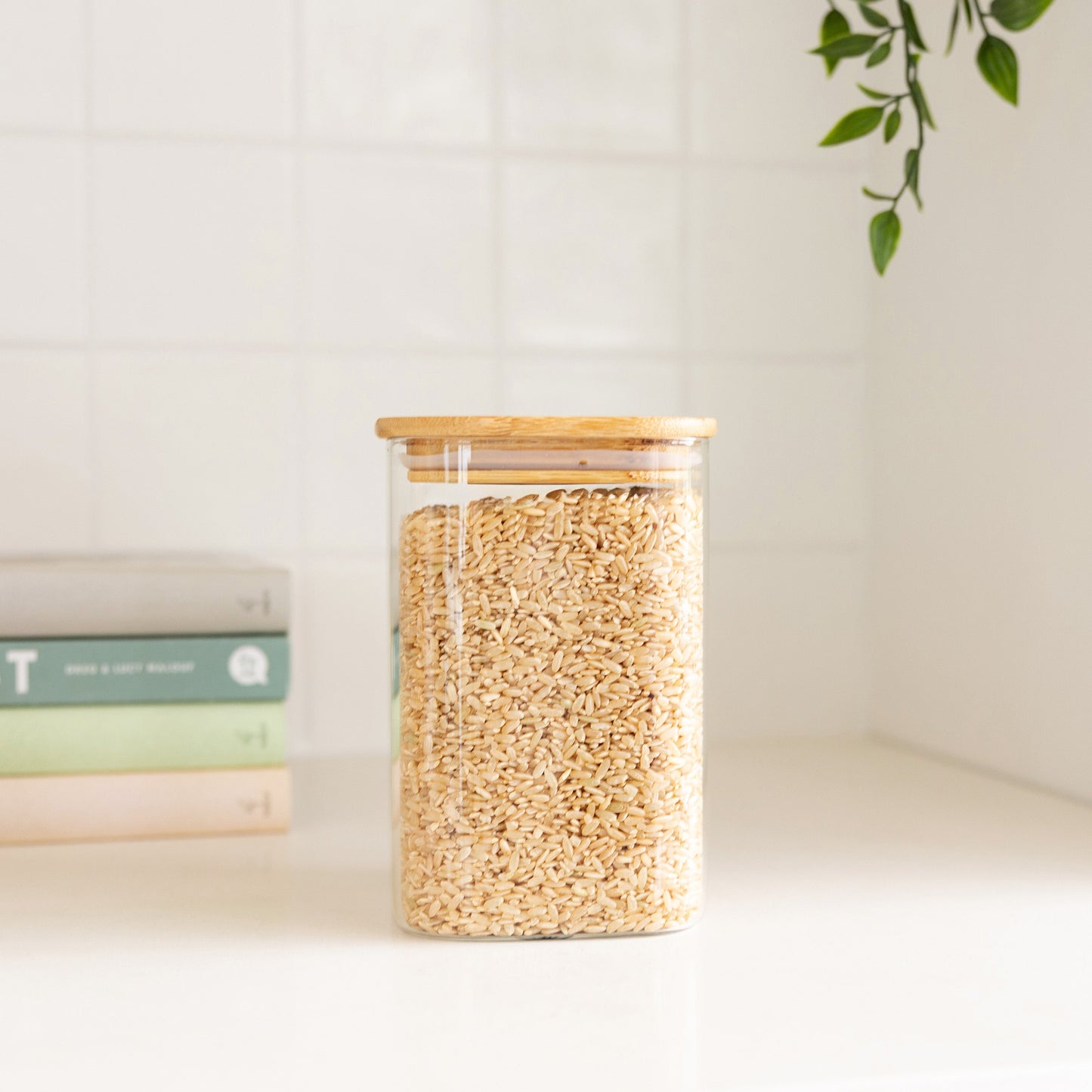 GLASS JAR SQ WITH WOOD COVER 8X8CM-S88(1-10)